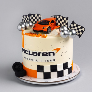 Mclaren F1 Theme Cake