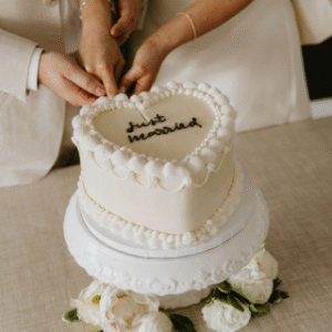 Have and Hold Design Cake